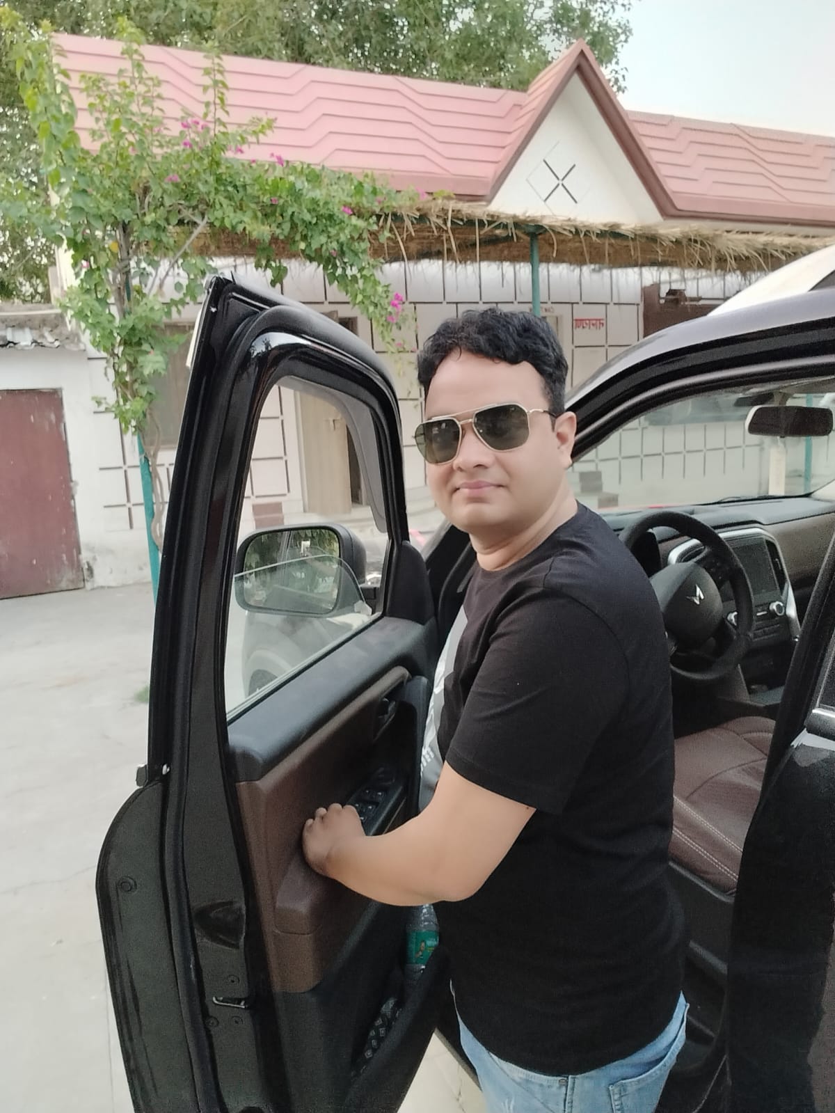 DR.  SAMEER RAJA KHAN