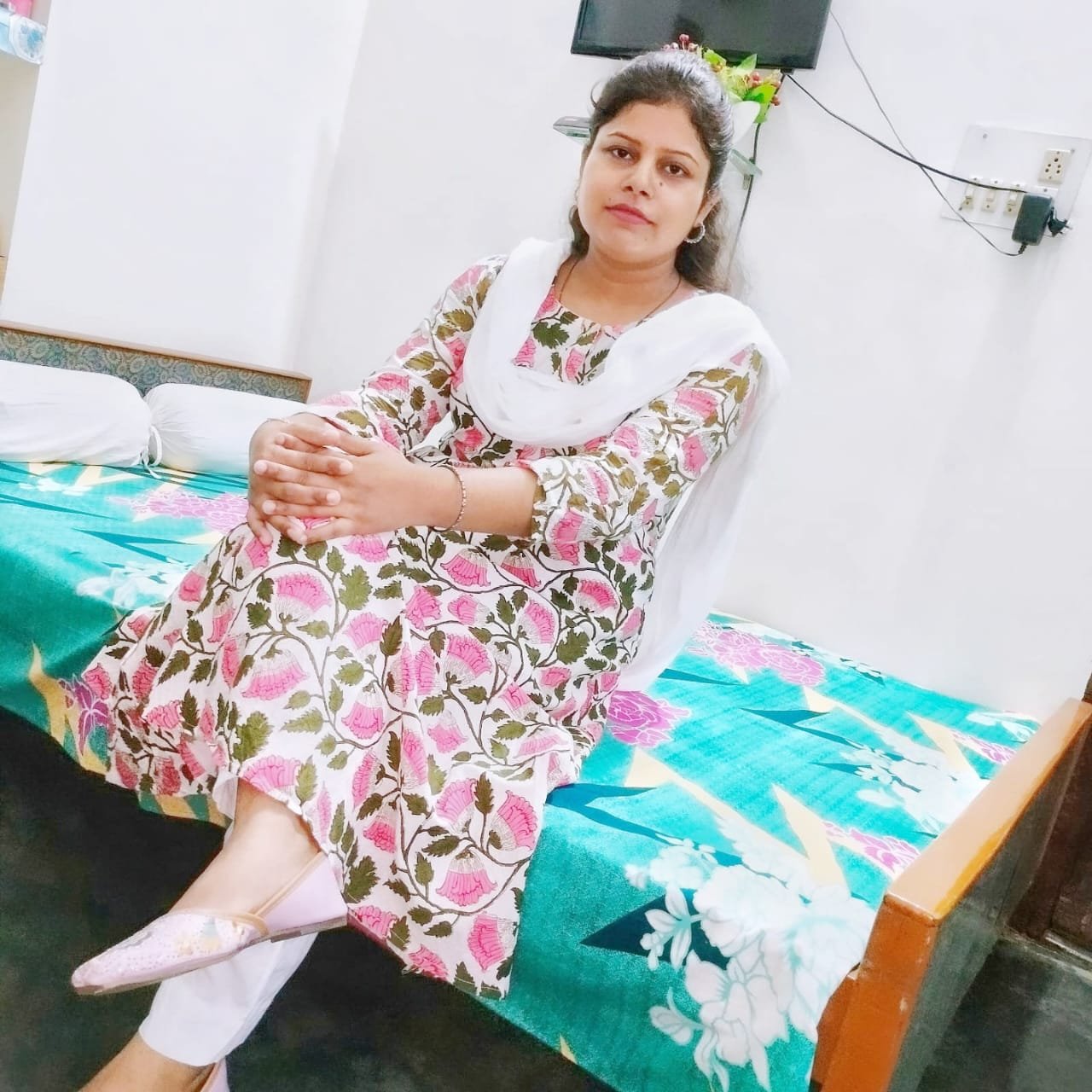 ANAM KHAN