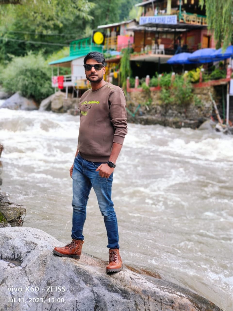 ASIF  KHAN