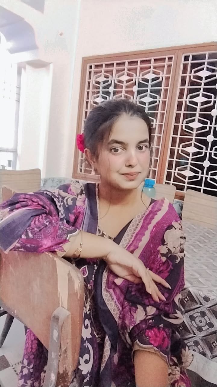 ZAINAB KHAN